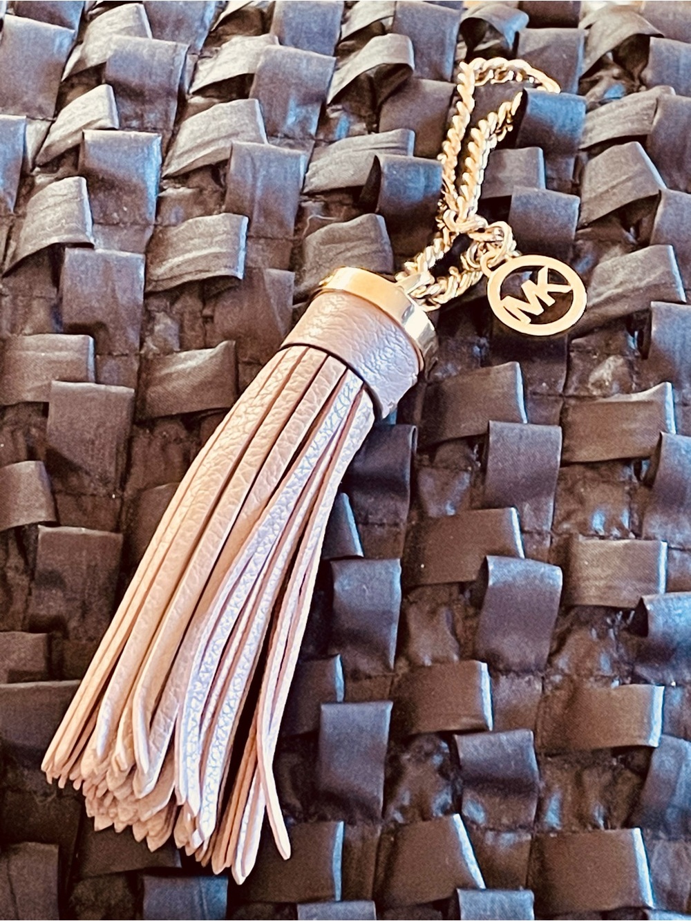 Michael Kors Petite blossom, pink, blush Tassel Charm Fob Hang Tag